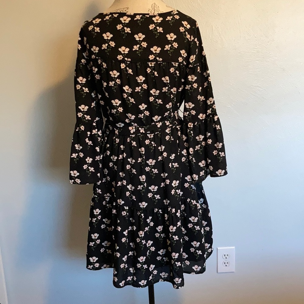 Gap Floral Bell Sleeve Dress - Picture 3 of 8